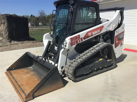 bobcat track skid steer lifting capisity|bobcat t64 r series.